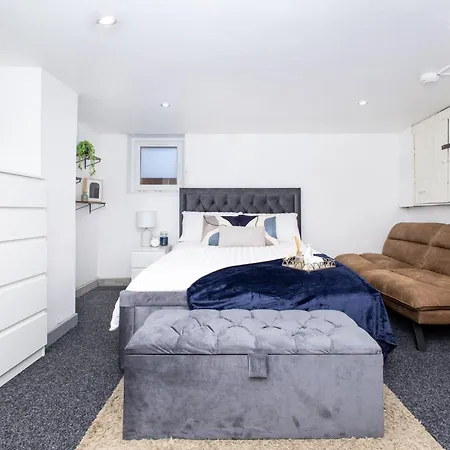 Exclusive - Close To Centre, Contactless Entry, Free Parking, Wifi & Netflix Appartement *