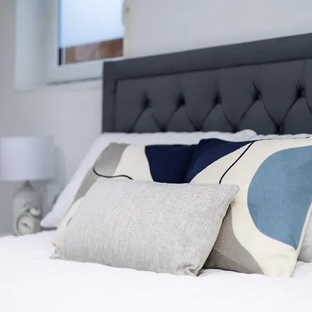 Daire Exclusive - Close To Centre, Contactless Entry, Free Parking, Wifi & Netflix Leeds (West Yorkshire)