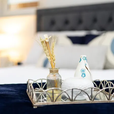 Exclusive - Close To Centre, Contactless Entry, Free Parking, Wifi & Netflix *