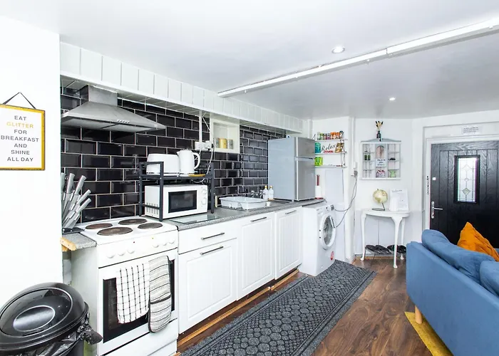 Exclusive - Close To Centre, Contactless Entry, Free Parking, Wifi & Netflix 公寓 利兹