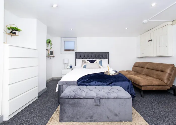 Exclusive - Close To Centre, Contactless Entry, Free Parking, Wifi & Netflix 公寓 *