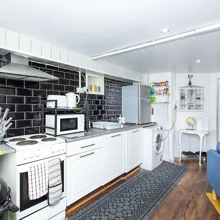 Exclusive - Close To Centre, Contactless Entry, Free Parking, Wifi & Netflix Lejlighed Leeds (West Yorkshire)